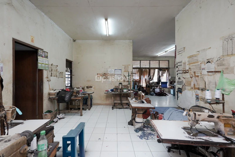 Jalan Kayu Putih Timur