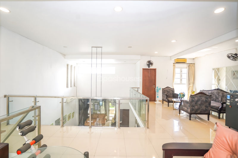Komplek Tanjung Barat Indah Blok U No.8