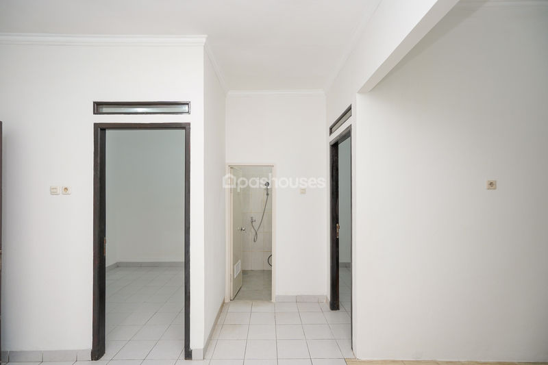 Bekasi Timur Regency Cluster Morganite Blok M11 No.23