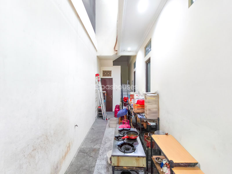 Perumahan Taman Meruya Ilir Blok B3 No.6