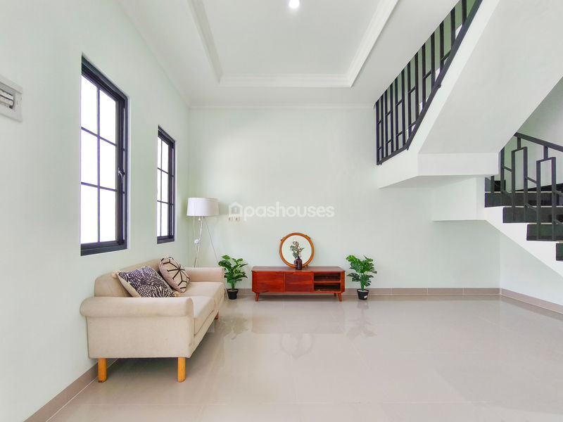 Jalan Dahlia Indah 1 Blok Gd No. 4b