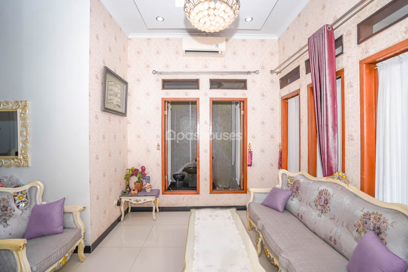 Perumahan Puri Gading Villa Tampak Siring Blok B4