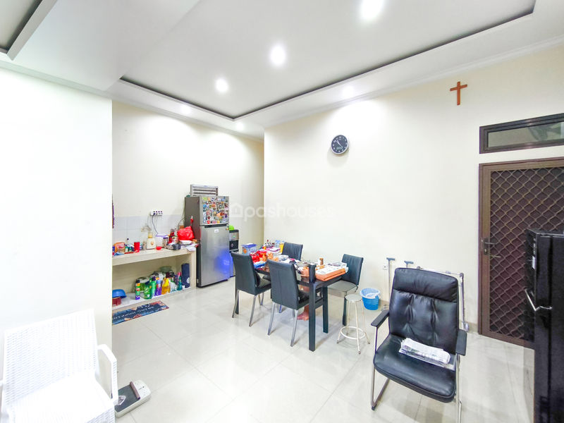Perumahan Taman Meruya Ilir Blok B3 No.6