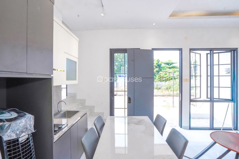 Perumahan Aruni Luxury Blok B2 Depok