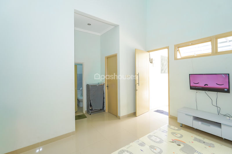 Perumahan Diamond Hills Blok E No.21
