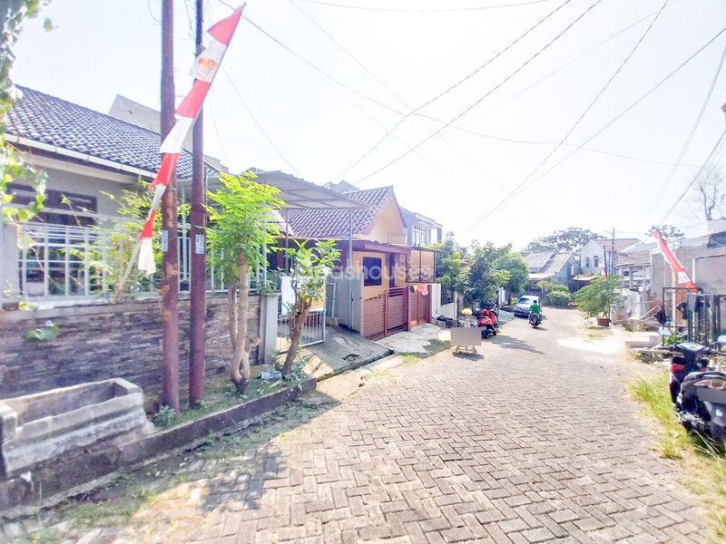 Bukit Rivaria Sawangan Blok E2 No. 5