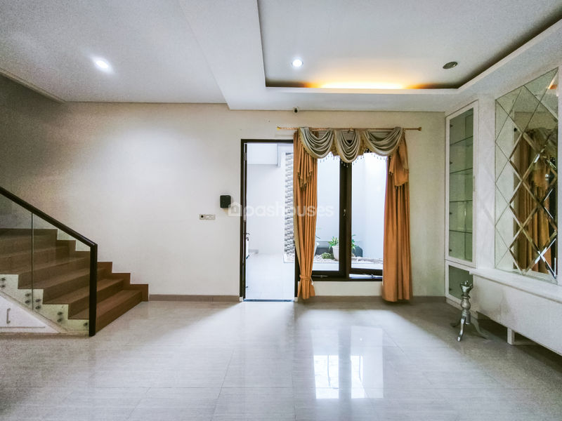 Le Palais Residence Jalan Pinang I Barat No.19B