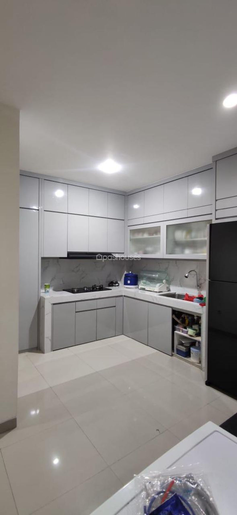 Perumahan Suvarna Sutera Cluster Bahana