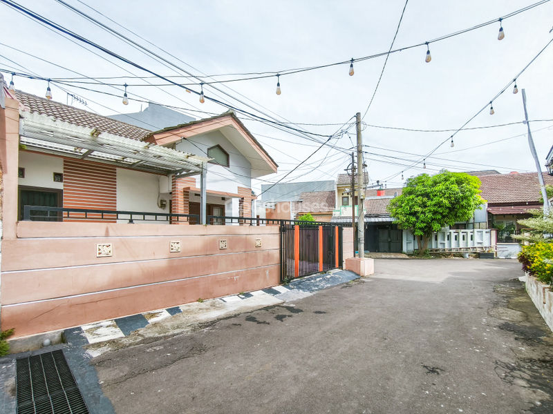 Perumahan Acropolis Karadenan Blok MY No.21