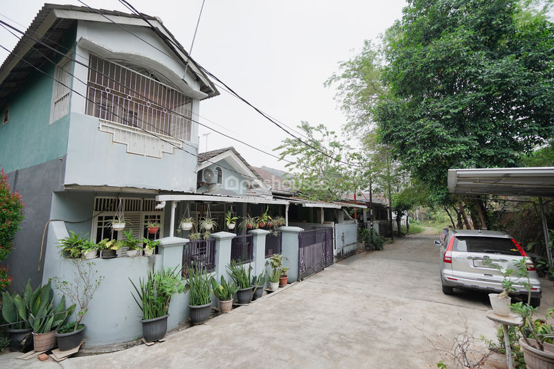 Bumi Mutiara Blok JC19 No.8