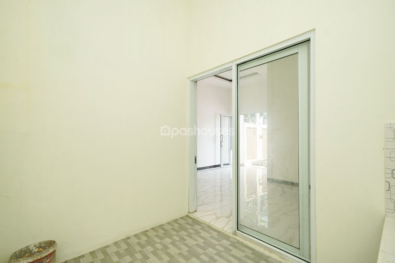Perumahan Royal Bojongsari Residence Blok B No.10