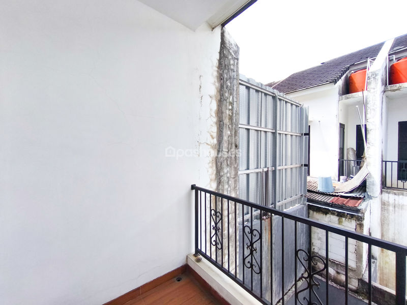 Perumahan Aryana Karawaci Cluster Flora Blok E1 No.6