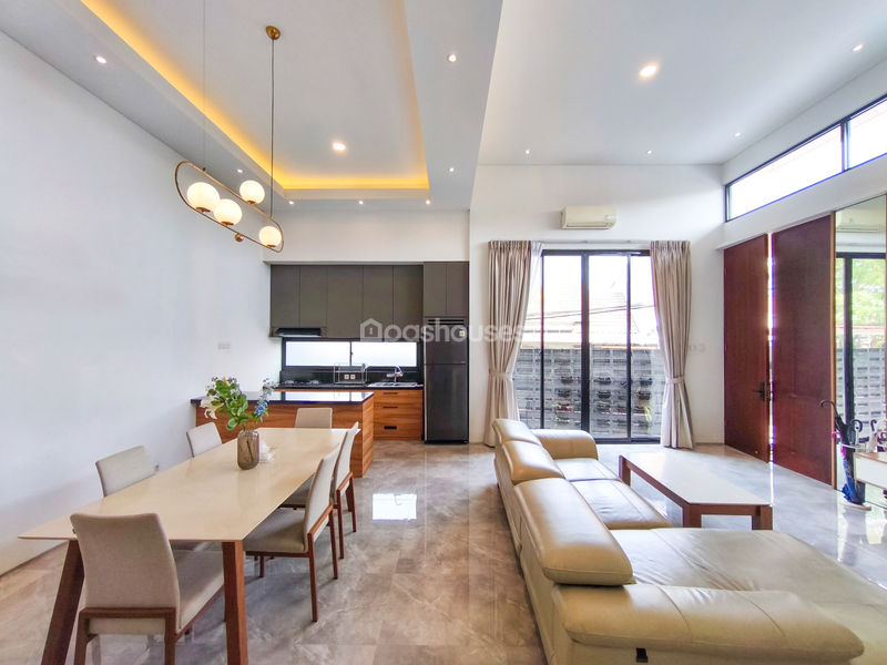 Serpong Lagoon Cluster Lotus Garden Blok E2 No.10