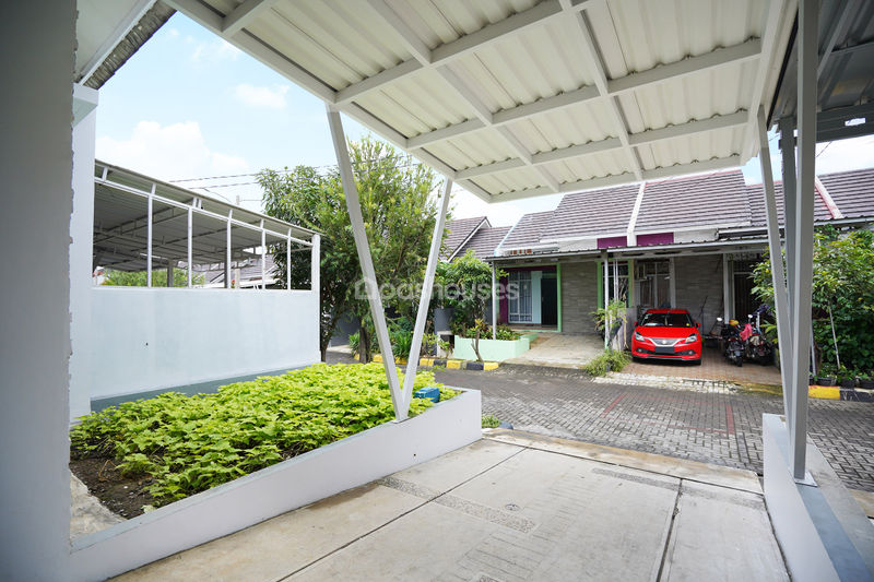 Perumahan Bukit Cimanggu Pinewood